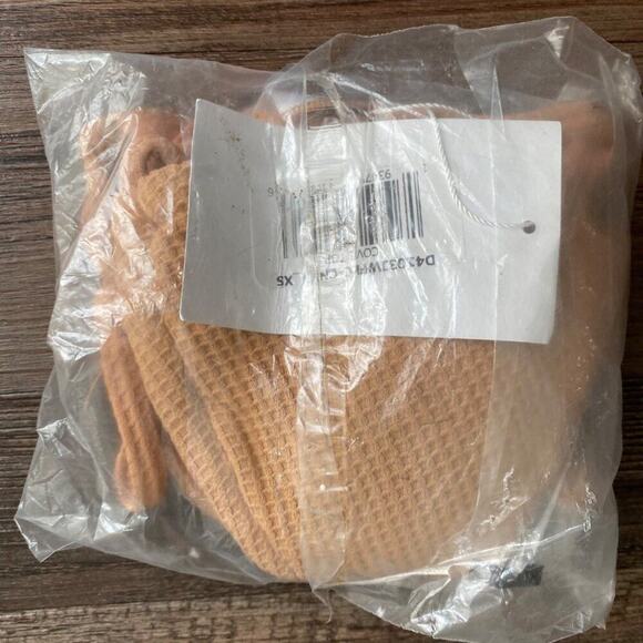 Dippin' Daisy's sz‎ XS tan Cove bikini Top in Nude NWT - Picture 3 of 6